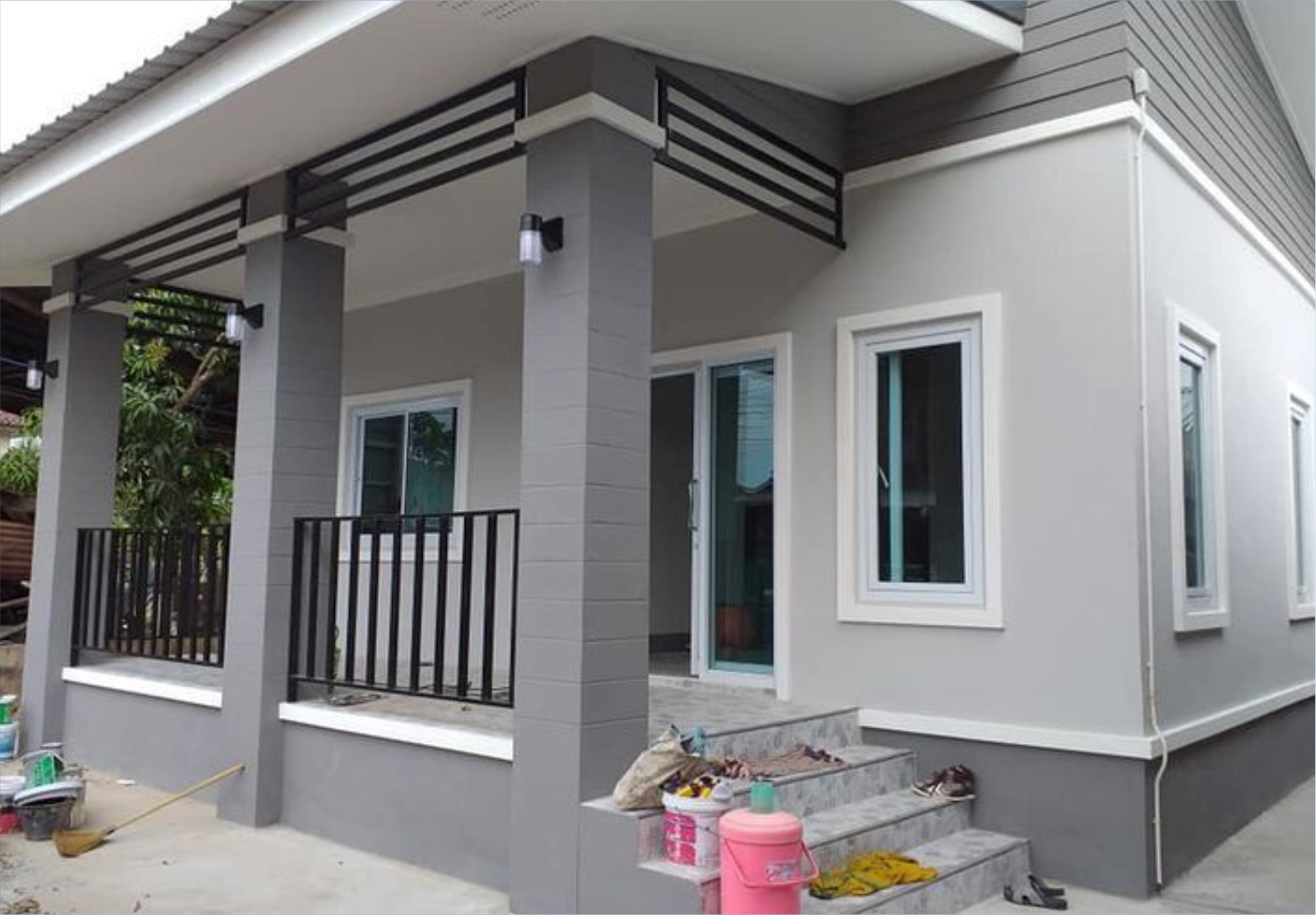 Modern 4-Bedroom Apartment